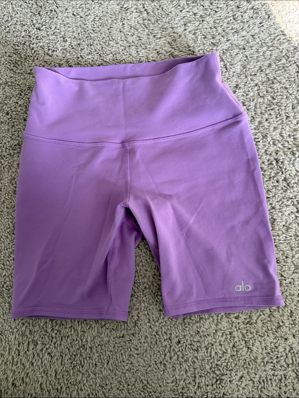 ALO Yoga Lavender High-Waist Bike Shorts
